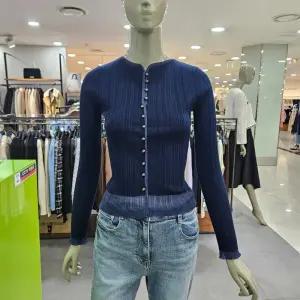 시슬리/애플아울렛/밑단 시스루 투명사 프릴 골지 니트 SAKPA4411