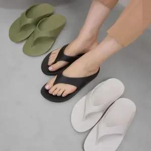 남녀공용 EVA 소재 편안한 쪼리 슬리퍼 플립플랍 샌들