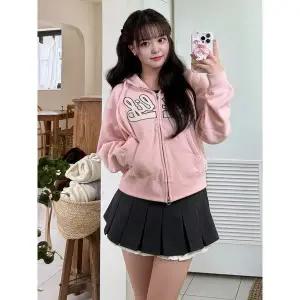 [후아유](대전신세계)Patch Crop Hood Zip-up(Brushed) WHMZF4911F