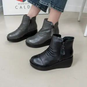 이슈즈샵 여성 가죽 통굽 부츠 100087