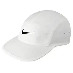 [하프클럽/]드라이핏 플라이 언스트럭처 스우시 캡모자(FB5624-100)