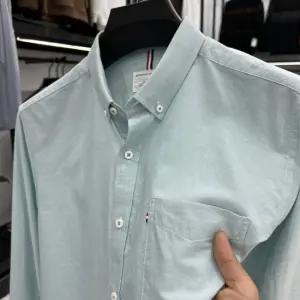 토르 남자 솔리드 셔츠 가을 순면 봄 성 자수 캐주얼 옥스퍼드 방적 상의 추동 이너 롱 OPH4