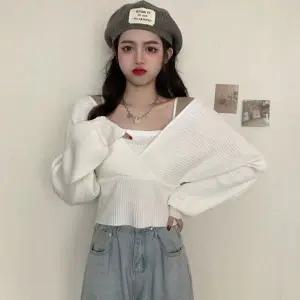 여자 3컬러 여리핏 니트 랩스타일 스퀘어 나시 티셔츠 (KYR-WFFM1QS)