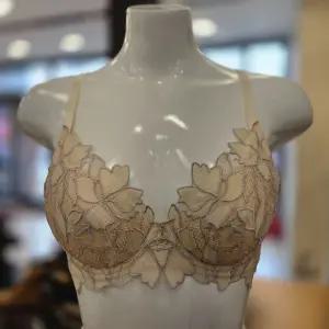 [비비안]비비안 BR936A 비비안 꾸띄르 케미컬 체인지 레이스 부직포 브라 2