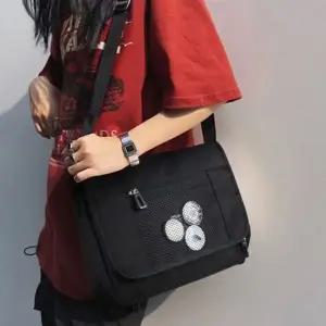 [하프클럽/]캐주얼 데일리 남녀공용 크로스 가방 편한 숄더백