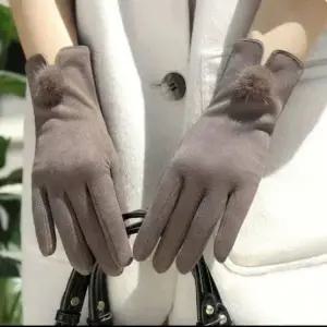 [하프클럽/]여성 터치 가능한 스웨이드 털장갑 방한 겨울