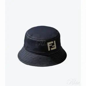 펜디 FF 스퀘어드 데님 버킷 햇 FXQ958 ARR1 F0QA2 스퀘어