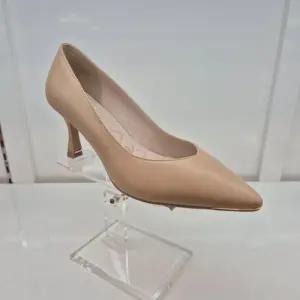 HC11 양가죽 여성화 7CM 세미정장 구두 N2M2U51V335