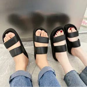 남녀 공용 여름 데일리 스트랩 슬리퍼 커플 룩 코디 커플슬리퍼