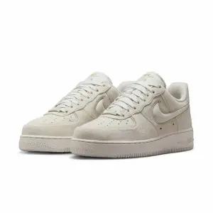 나이키 에어 포스 1 07 W 운동화 BE3 HV4406 001