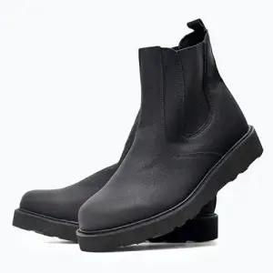 인조가죽 남자 캐주얼부츠 입구밴딩 경량인솔 쿠셔닝 WF05EB7