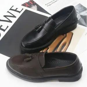 인조가죽 슬립온st 클래식 구두 키높이 테슬 포인트 WF01E4A