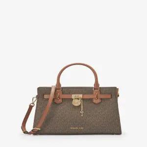 [정가 950000원] 해밀턴 미디움 사첼 35F1GHMS2B200