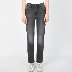 [리바이스]리바이스 여성 청바지  724 약기모 하이라이즈 슬림 스트레이트 웜진 그레이 188830242