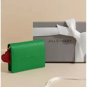[롯데백화점]질스튜어트 [선물포장+쇼핑백] 그린 소가죽 반지갑 JAWA4F303E2