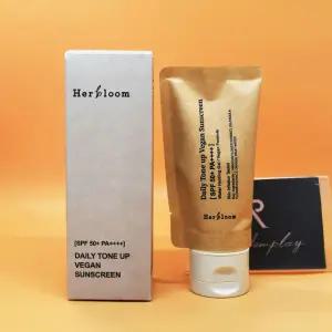 허블룸 선크림 데일리 톤업 비건 선스크린 50mL 도매가능 수출