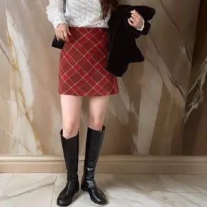 여자 데이트룩 체크 H라인 스판 미니스커트