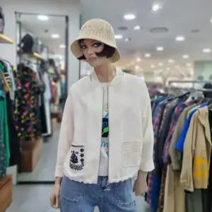 베네통/애플아울렛/목선 니트 배색 비엔스 점퍼/ BAJPA9531