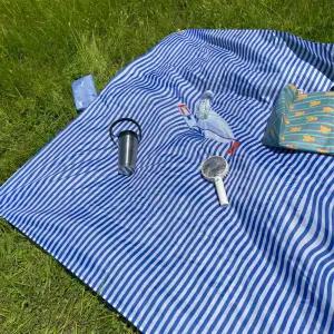 대형 경량돗자리 방수돗자리 휴대용 피크닉매트 비치 한강 유럽여행