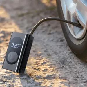 Coms 타이어공기압체크기 차량용콤프 차바퀴공기주입기