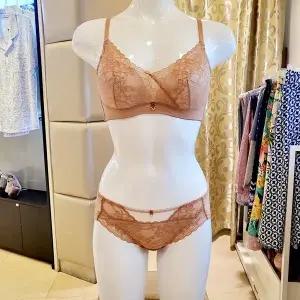 [대구백화점] [비너스]C컵D컵 애쉬메모리브라 망사팬티세트(VBR9000CD VPT9000S OB BK)