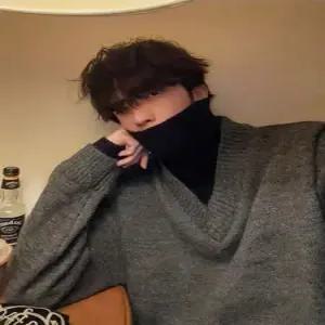 남성 댄디 폴라 니트 겨울 페이크 투피스 목 톱 캐주얼 스웨터 힛템