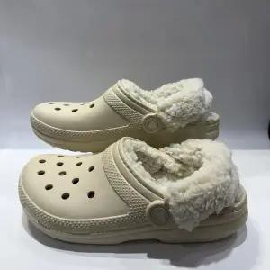 [크록스][] 클래식 플리스 라인드 클로그211396-2Y2 (S44497456)