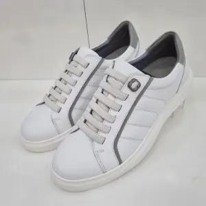 [탠디]미셸by탠디 남성 퀄팅가죽 누빔무늬 밴드형 스니커즈 A_324013B