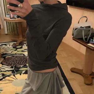 [메이비베이비] Debut Hood Tee (2colors)