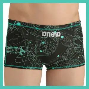 아레나일제 예쁜 수영복브랜드 강습 글로브맵 남자 숏사각 탄탄이BKEM 실내수영장 유니크