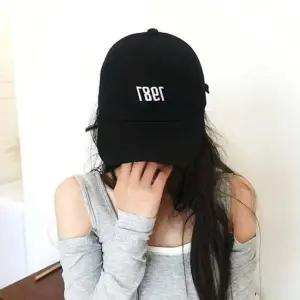 남녀공용 커플 볼캡 자수 스트릿 야구모자