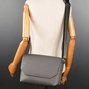 [하프클럽/]남성 정장 가방 캐주얼 메신저백 패션 핸드백 그레이