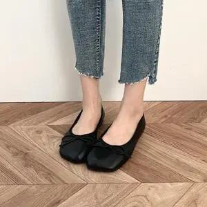 스니커즈 여자구두 여성단화 컴포트화 로퍼모카신