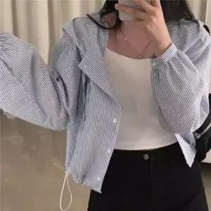 스트라이프 루즈핏셔츠 여리여리 꾸안꾸 봄데일리룩 SS-074