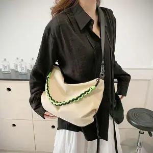 [하프클럽/]여성 크로스백 숄더백 체인스트랩 포인트 스트랩백