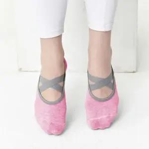 필라테스  양말 미끄럼방지 논슬립 토삭스 홈트 발레핏