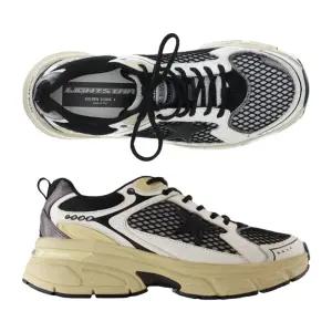 [골든구스] 골든구스 25FW 라이트스타 메쉬 레이스업 스니커즈 화이트블랙 GMF00724 F007334 1054