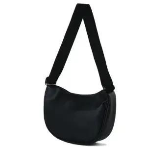 크로스백 스트랩 학생 가방 여성 무지 가방 블랙 (WFKDY00)