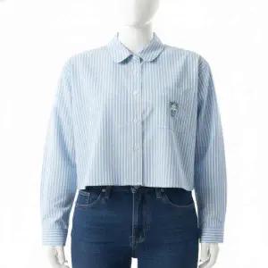 [셀린느]25 CROPPED SHIRT IN HICKORY STRIPED COTTON RC04R0844 FZC7 히커리 스트라이프 코튼 크롭 셔츠