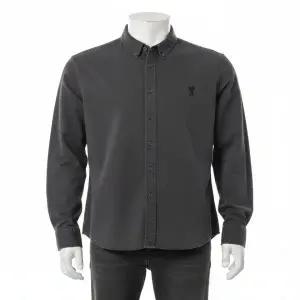 [아미]AMI 버튼 다운 드 꾀흐 셔츠 USH060 CO0149 001 817032