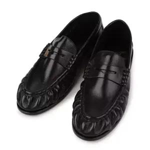 르 로퍼 서플 인 샤이니 레더 로퍼 766876-AA00K-1000