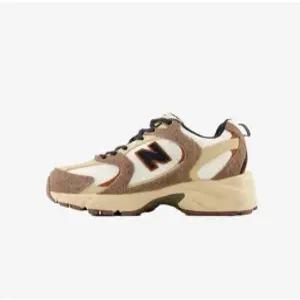 뉴발란스 530 다크 머쉬룸 MR530SNC