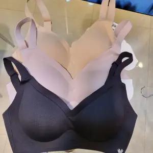 [대구백화점] [와코루]프리컷 푸쉬업 몰드 브라(WGB2400)