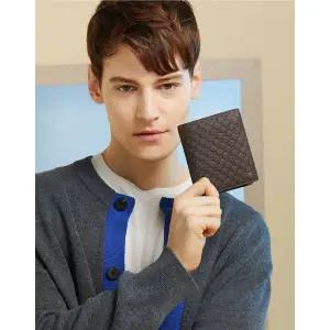 [롯데백화점]닥스 액세서리 LL[선물포장][LOUIS]브라운 유럽 수입가죽 루이스 엠보 DD 패턴 중지갑 DBWA4E3