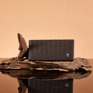 닥스 액세서리 25SS [WOVEN PATTERN] 브라운 짜임패턴 소가죽 카드지갑 DBHO5E831W3