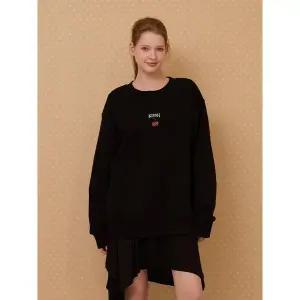 [키르시](대구신세계)듀이 체리 유니 루즈핏 스웨트셔츠 [블랙]