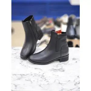 [허시파피] 세이브존05 여성3.5Cm굽심플리스부츠 VCXLKESPP607 (S41279783)