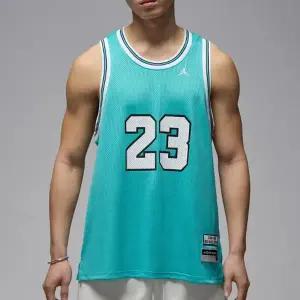 [국내매장] 나이키/남성반팔/조던 에센셜(HF9375-392)/EV