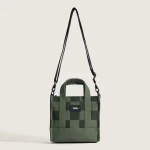 [롯데백화점]반스 릴 퍼그 토트 카키 VN000HRWEN6