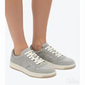 프라다 25FW 타운 리나일론 스웨이드 스니커즈 2EE364 D7R F0컵